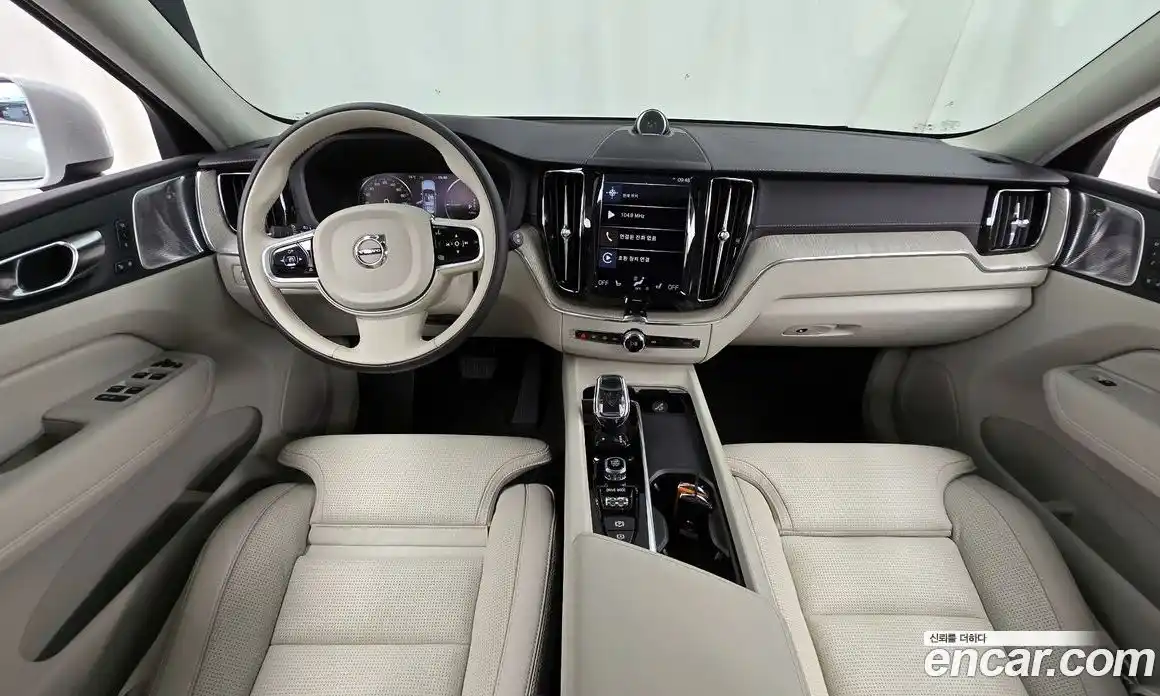 Volvo XC60 2021 2.0 гидро в Москве № 1404633, фото 10