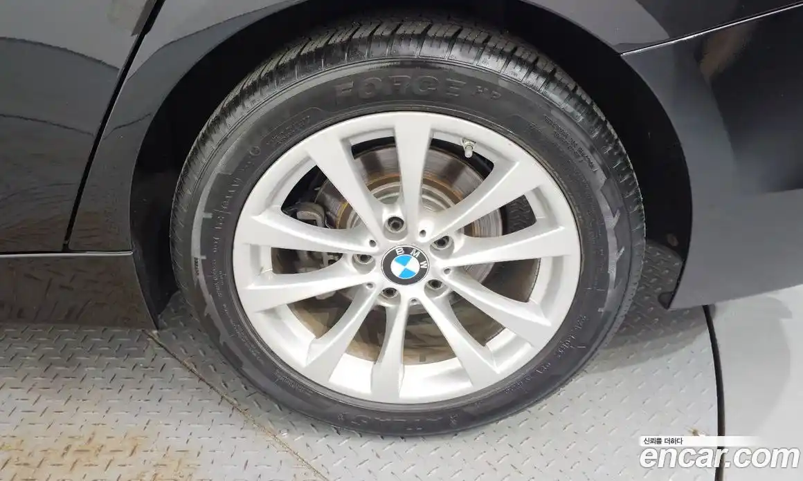 BMW 3-Series 2018 2.0 гидро в Москве, фото 7