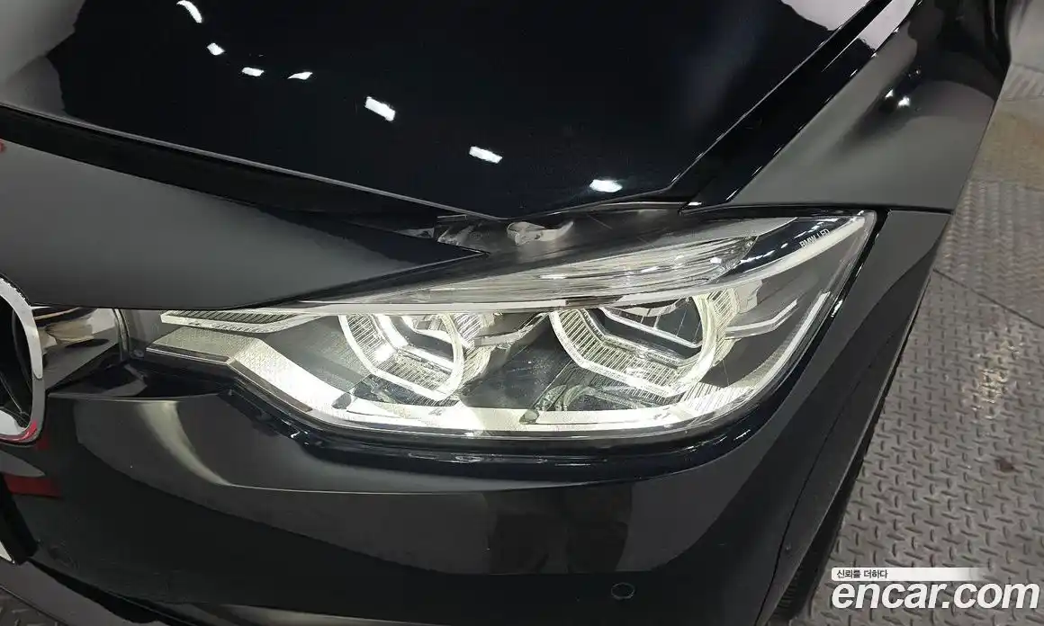 BMW 3-Series 2018 2.0 гидро в Москве, фото 8