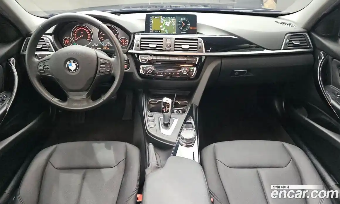 BMW 3-Series 2018 2.0 гидро в Москве, фото 10