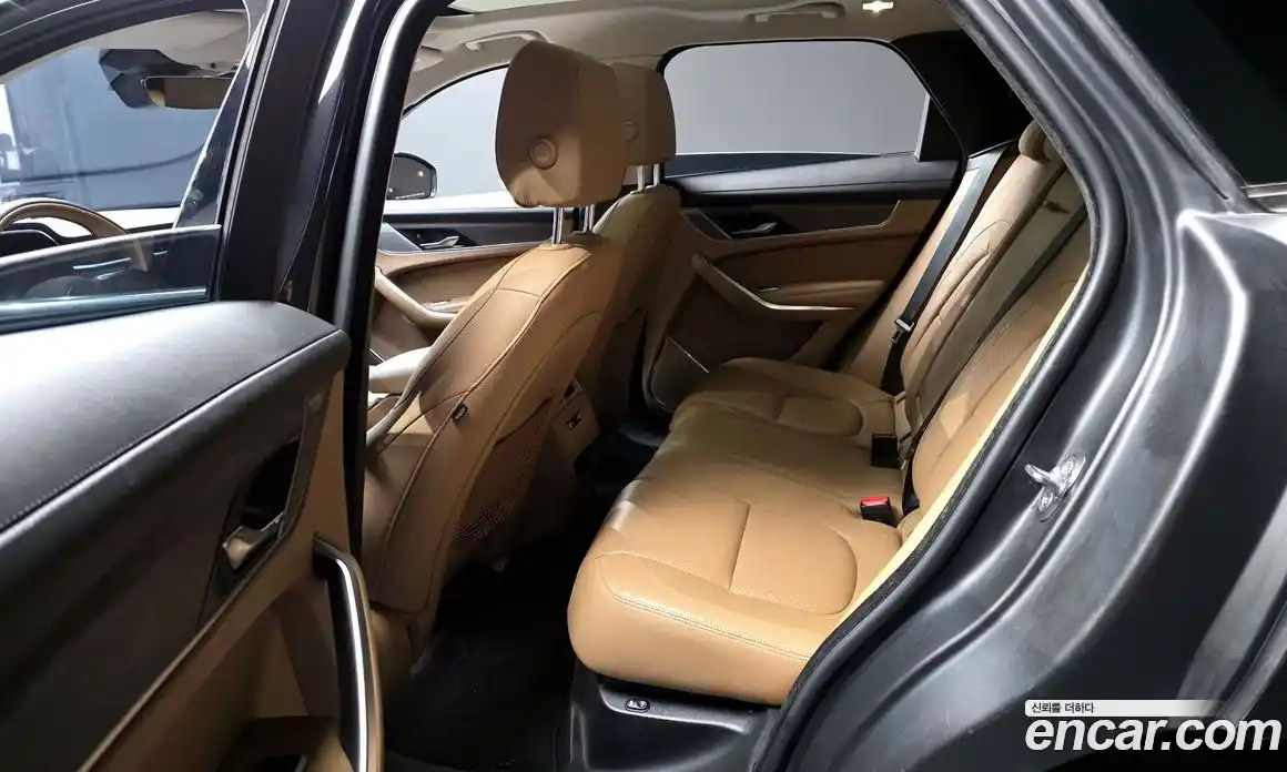 Jaguar F-Pace 2021 2.0 гидро в Москве № 1421680, фото 17