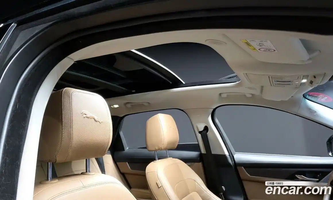 Jaguar F-Pace 2021 2.0 гидро в Москве № 1421680, фото 26