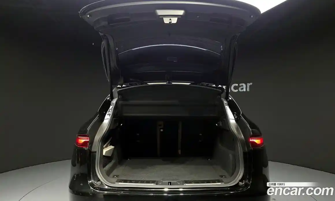 Jaguar F-Pace 2021 2.0 гидро в Москве № 1421680, фото 31
