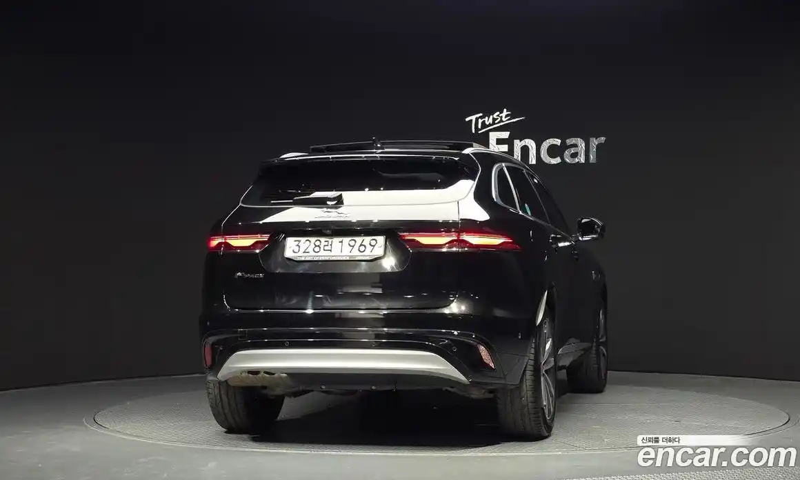 Jaguar F-Pace 2021 2.0 гидро в Москве № 1421680, фото 4