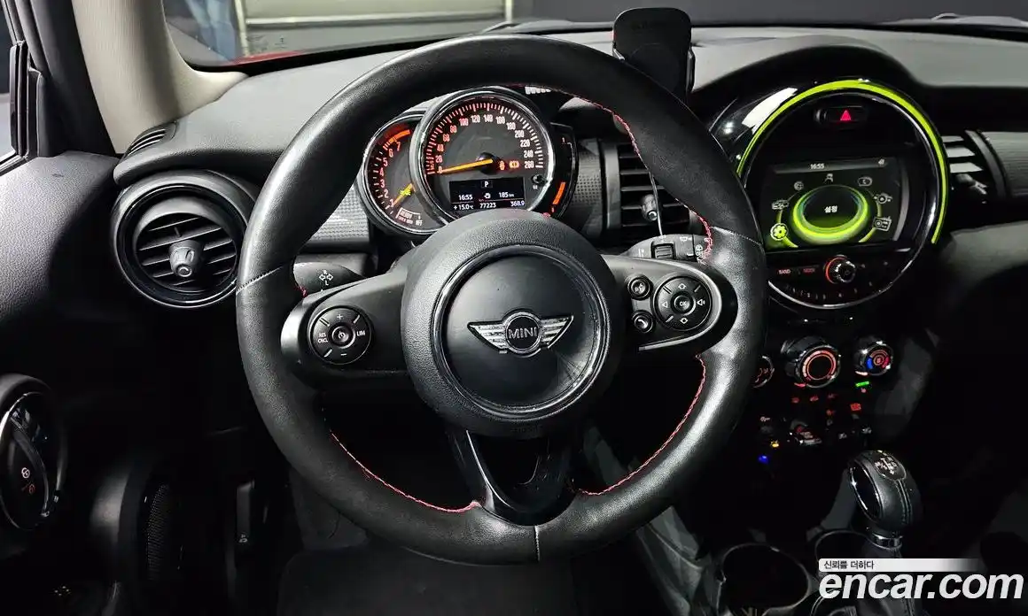 Mini Cooper 2018 1.5 гидро в Москве № 1423730, фото 20