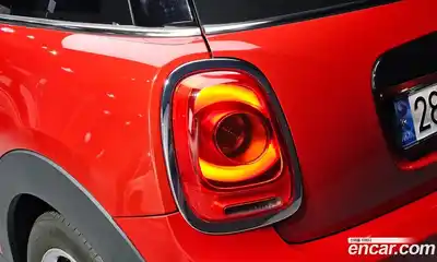 Mini Cooper 2018 1.5 гидро в Москве № 1423730, миниатюра 9