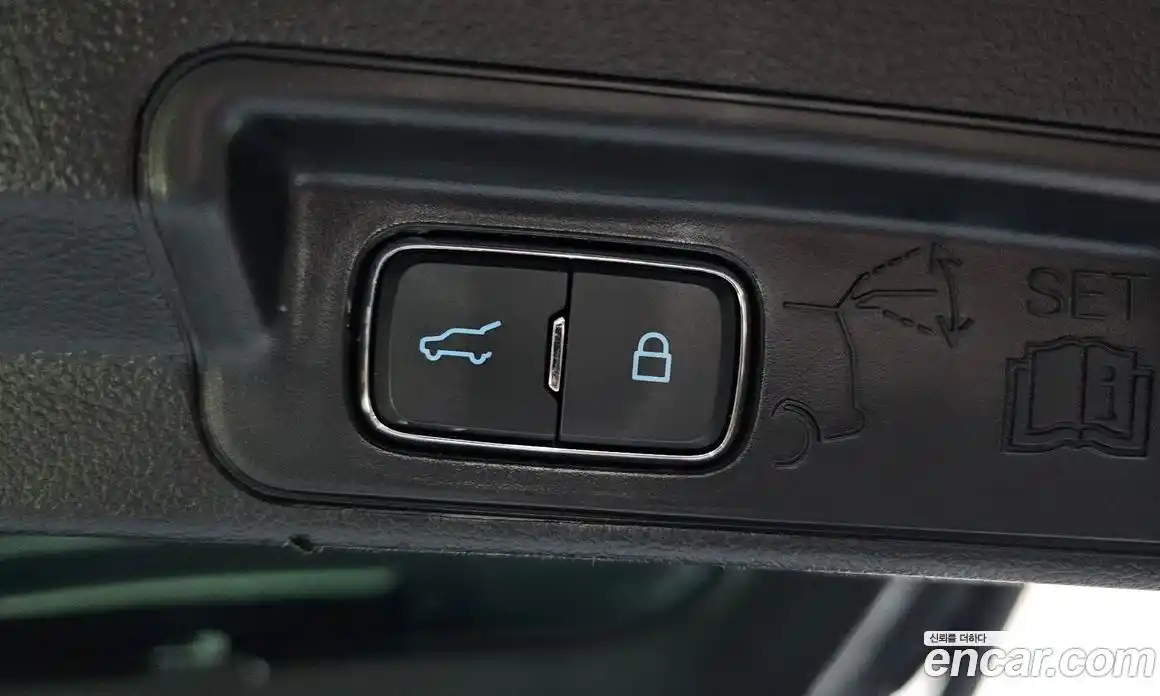 Ford Explorer 2022 3.0 гидро в Москве № 1424584, фото 31