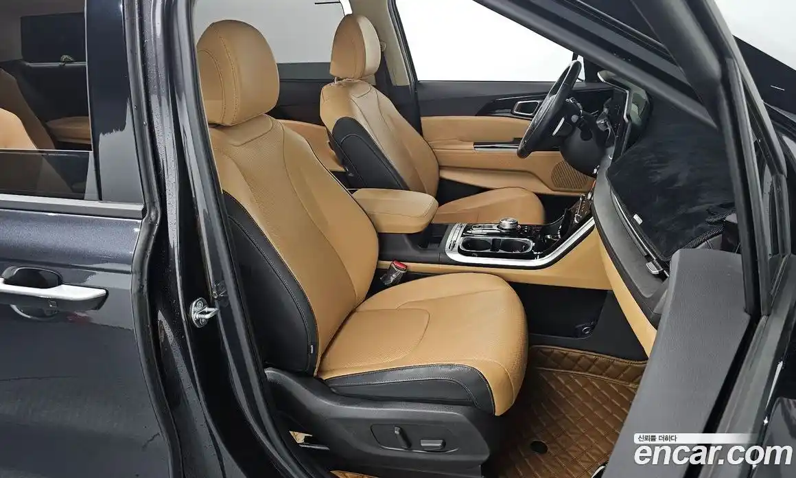 Kia Canival 2023 3.5 гидро в Москве № 1538782, фото 17