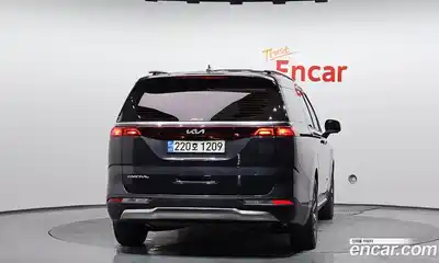 Kia Canival 2023 3.5 гидро в Москве № 1538782, миниатюра 4