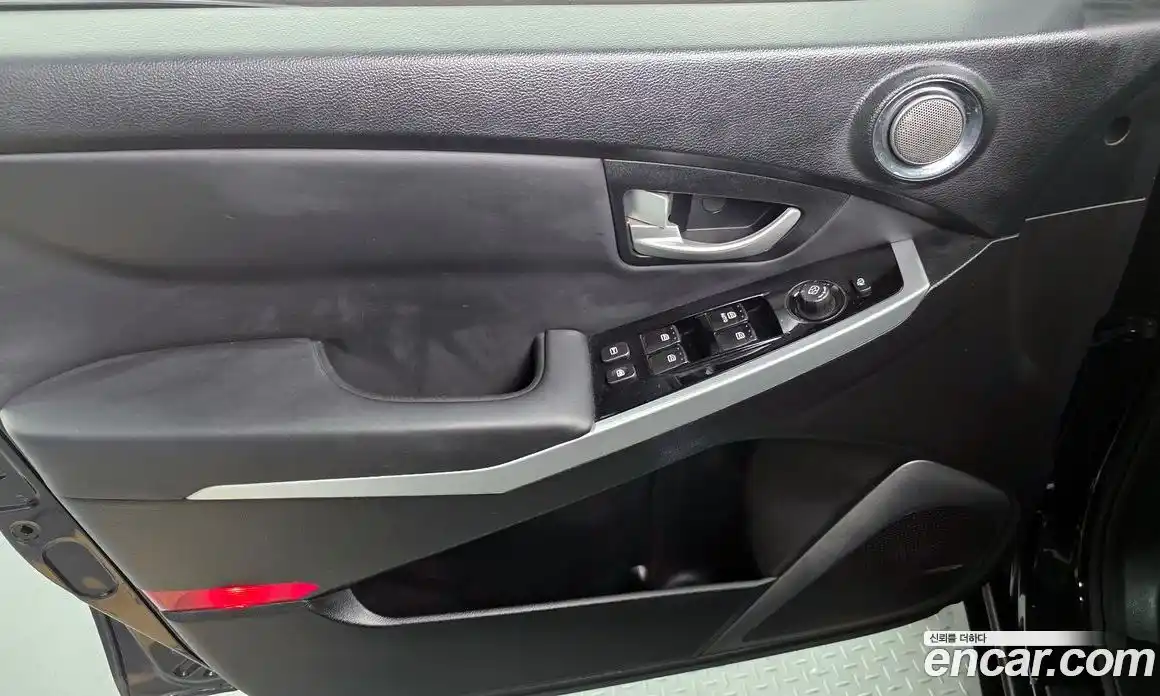 SsangYong Korando 2016 2.2 гидро в Москве № 1540468, фото 14