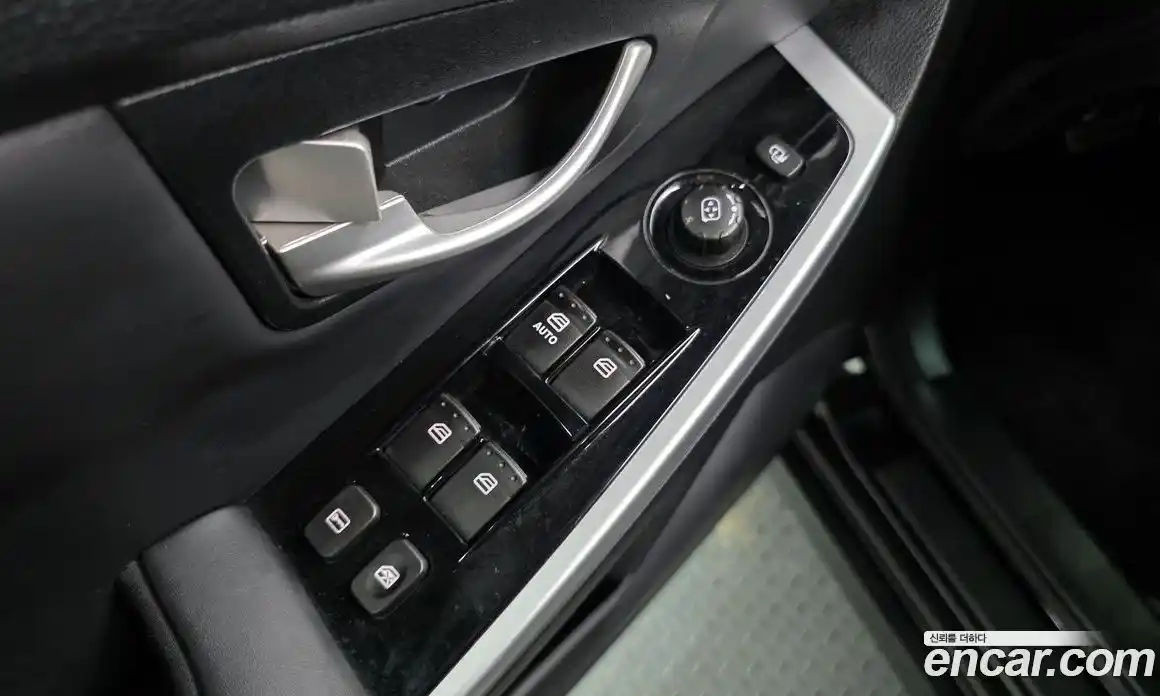 SsangYong Korando 2016 2.2 гидро в Москве № 1540468, фото 29