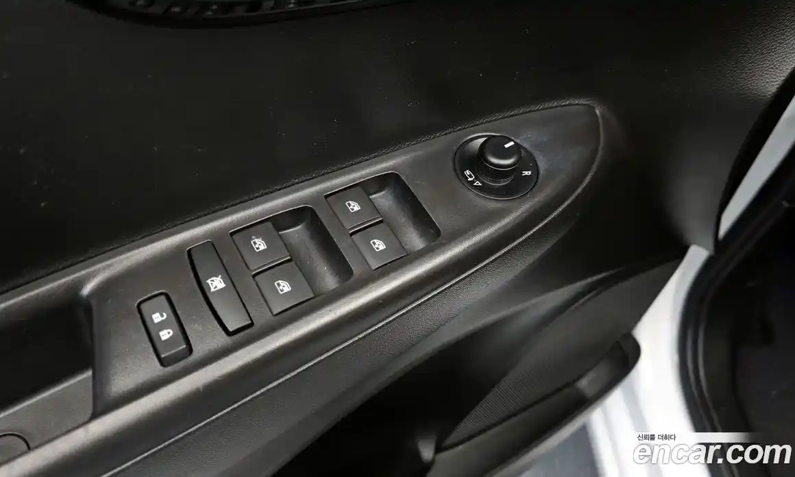 Chevrolet Spark 2018 1.0 гидро в Москве № 1541158, фото 27