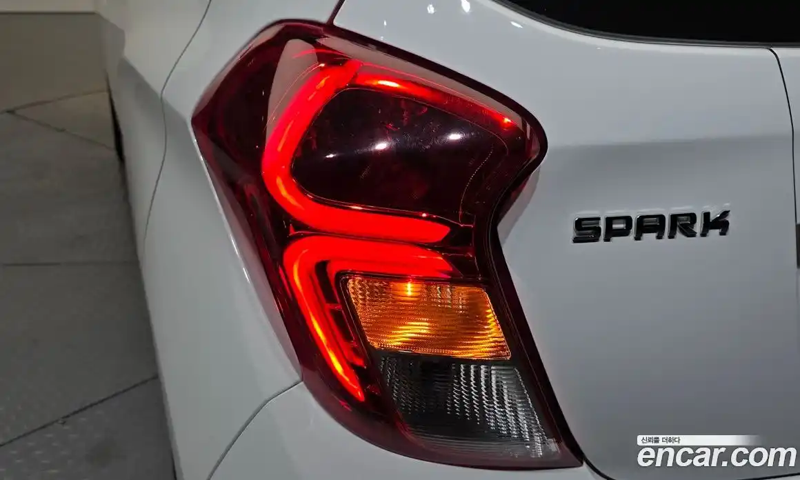 Chevrolet Spark 2018 1.0 гидро в Москве № 1541158, фото 9