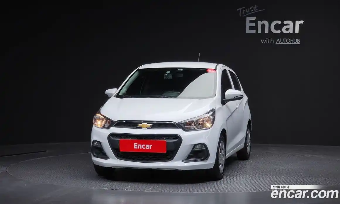 Chevrolet Spark 2016 1.0 гидро в Москве, фото 3