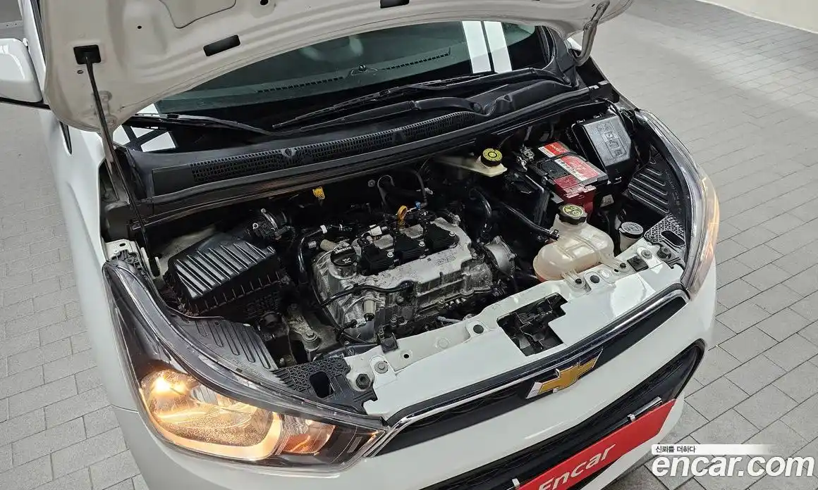 Chevrolet Spark 2016 1.0 гидро в Москве, фото 6