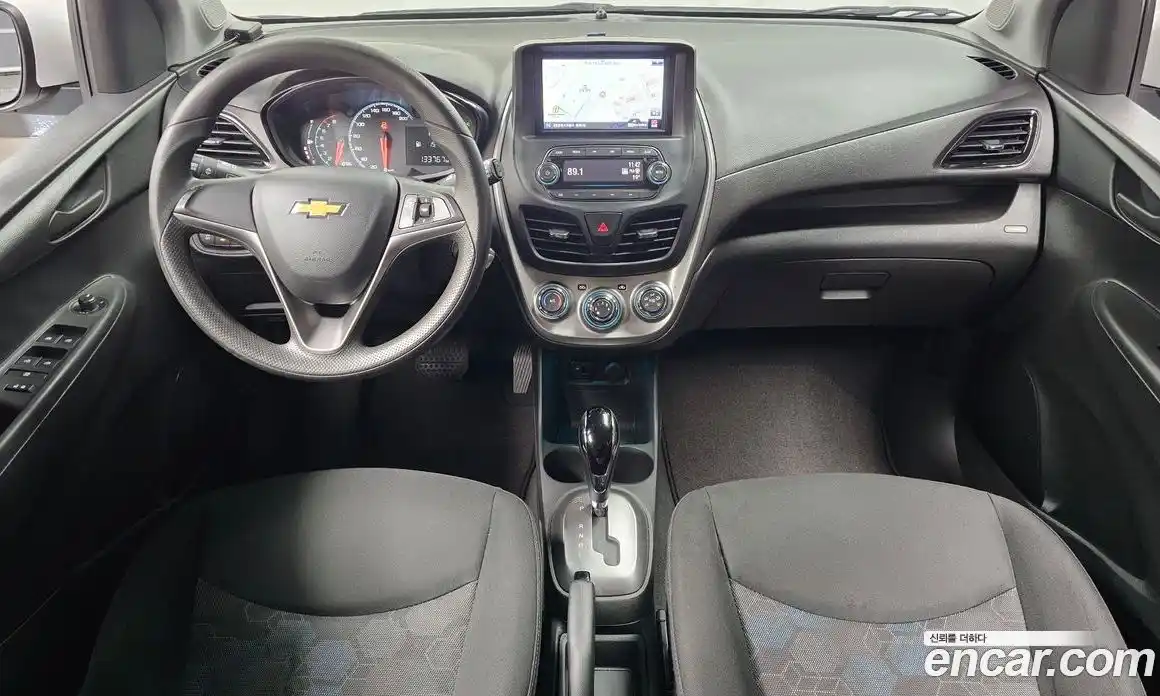 Chevrolet Spark 2016 1.0 гидро в Москве, фото 10
