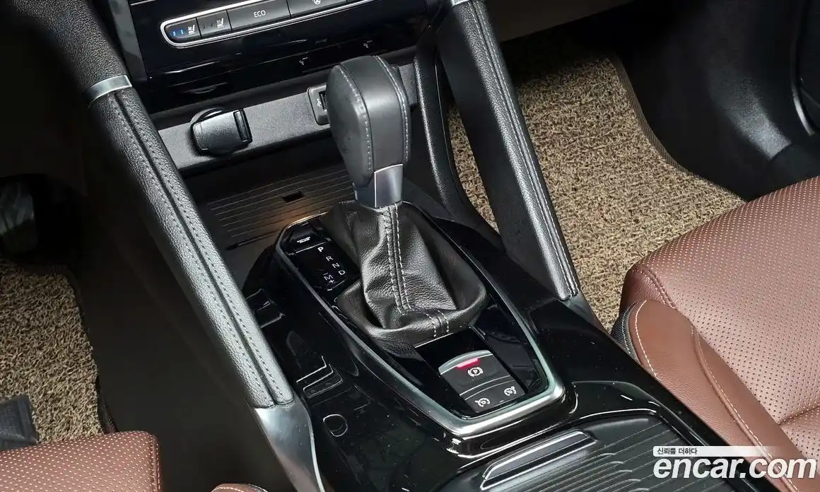 Renault QM6 2019 2.0 гидро в Москве № 1543035, фото 12