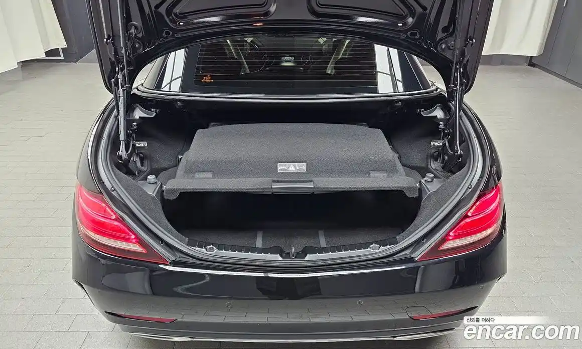 Mercedes-Benz SLC-Class 2019 2.0 гидро в Москве № 1545225, фото 26