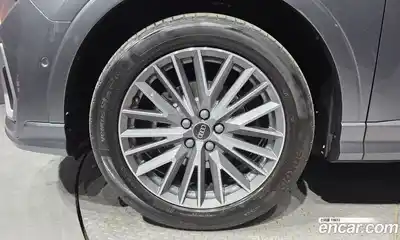 Audi Q3 2023 2.0 гидро в Москве № 1545984, миниатюра 5