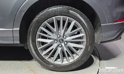 Audi Q3 2023 2.0 гидро в Москве № 1545984, миниатюра 7