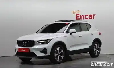 Volvo XC40, 2022