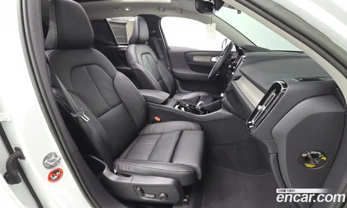 Volvo XC40 2022 2.0 гидро в Москве № 1546744, фото 17