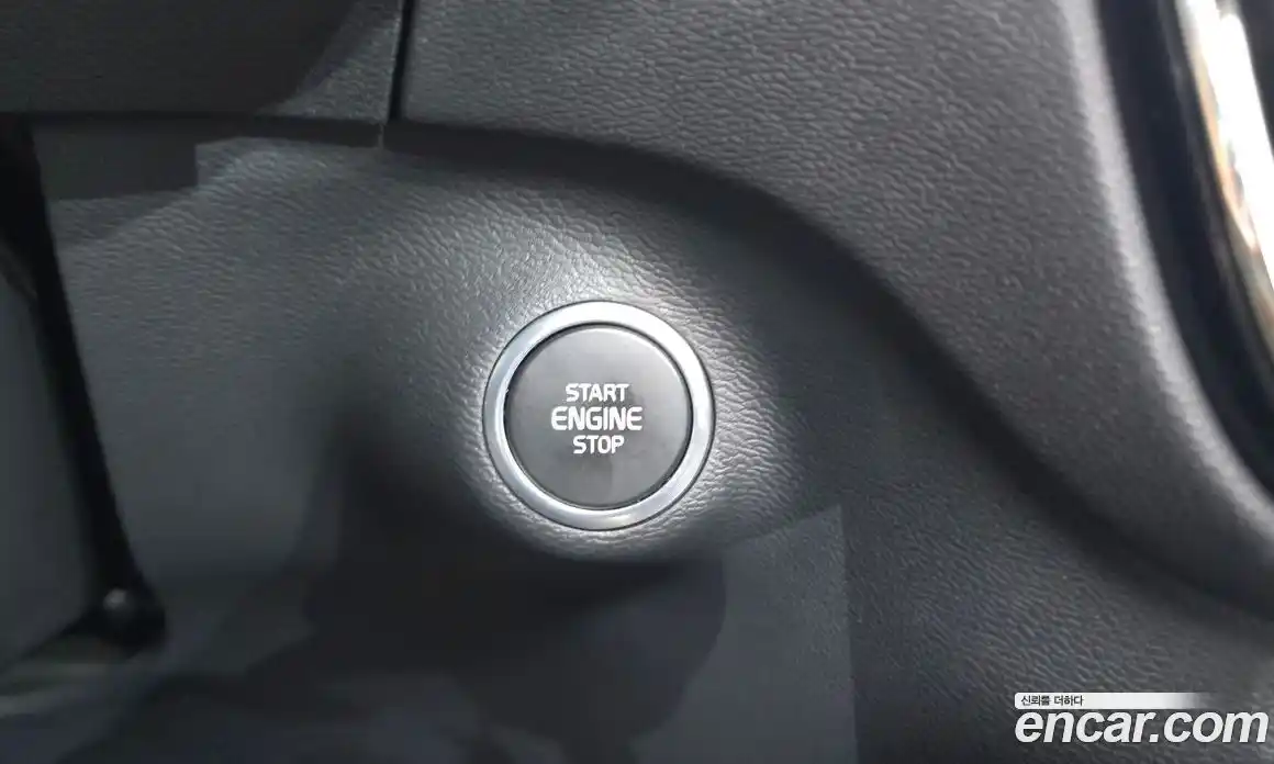 Volvo XC40 2022 2.0 гидро в Москве № 1546744, фото 28