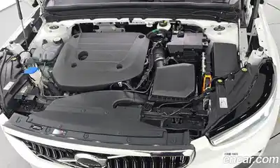 Volvo XC40 2022 2.0 гидро в Москве № 1546744, миниатюра 6