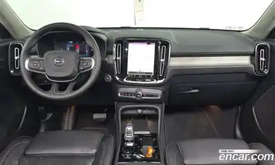 Volvo XC40 2022 2.0 гидро в Москве № 1546744, миниатюра 10