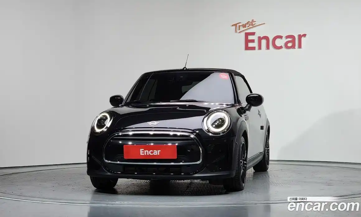 Mini Cooper Convertible 2024 1.5 гидро в Москве № 1547923, фото 3