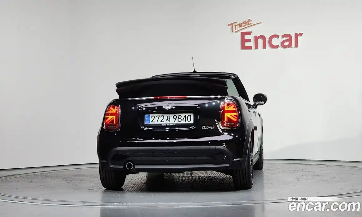 Mini Cooper Convertible 2024 1.5 гидро в Москве № 1547923, фото 31