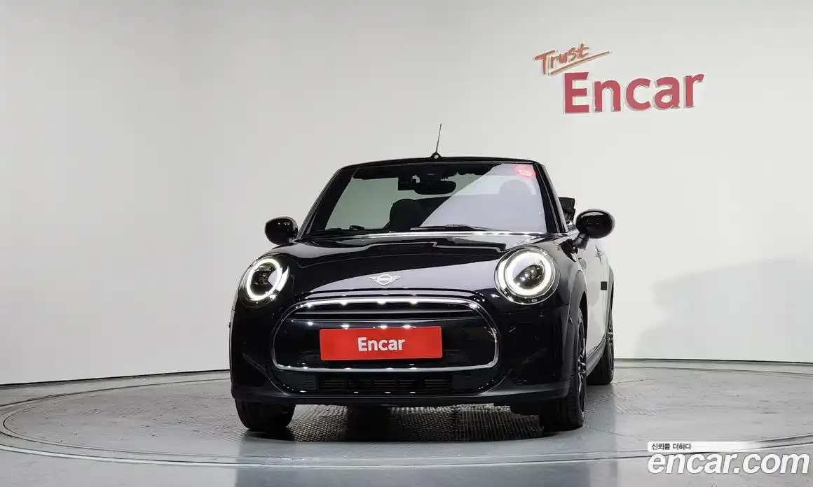 Mini Cooper Convertible 2024 1.5 гидро в Москве № 1547923, фото 33