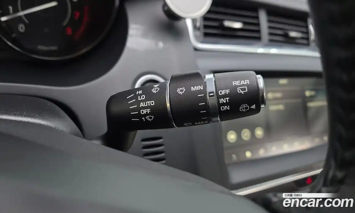 Jaguar E-Pace 2018 2.0 гидро в Москве № 1550918, фото 24