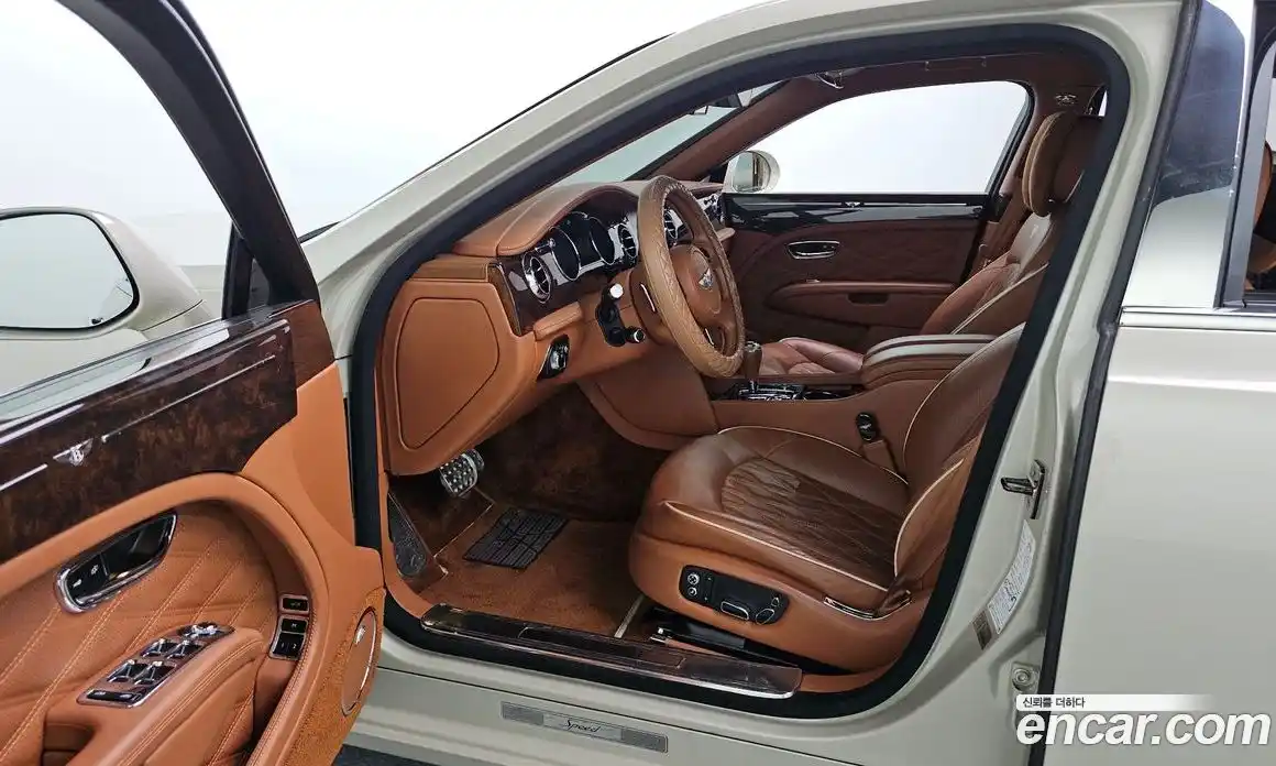 Bentley Mulsanne 2018 6.8 гидро, фото 13