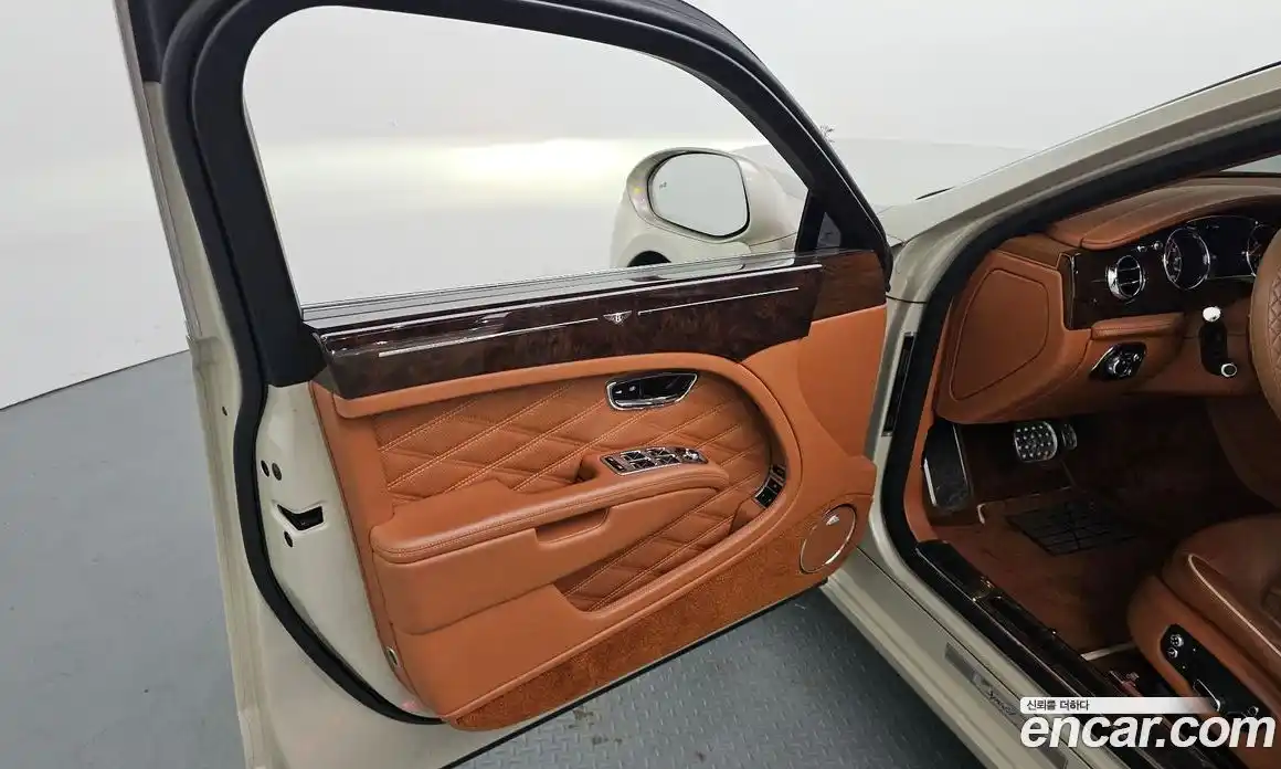 Bentley Mulsanne 2018 6.8 гидро, фото 14