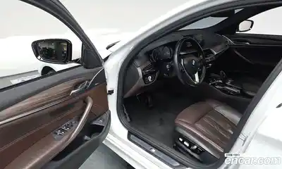 BMW 5-Series 2017 2.0 гидро в Москве № 158472, миниатюра 9