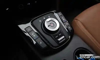 Kia Seltos 2023 1.6 гидро в Москве № 1611644, миниатюра 12