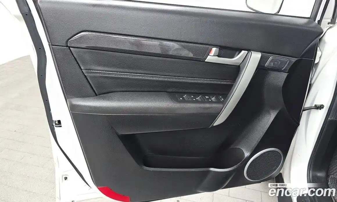 Chevrolet Captiva 2015 2.0 гидро в Москве № 1614194, фото 14