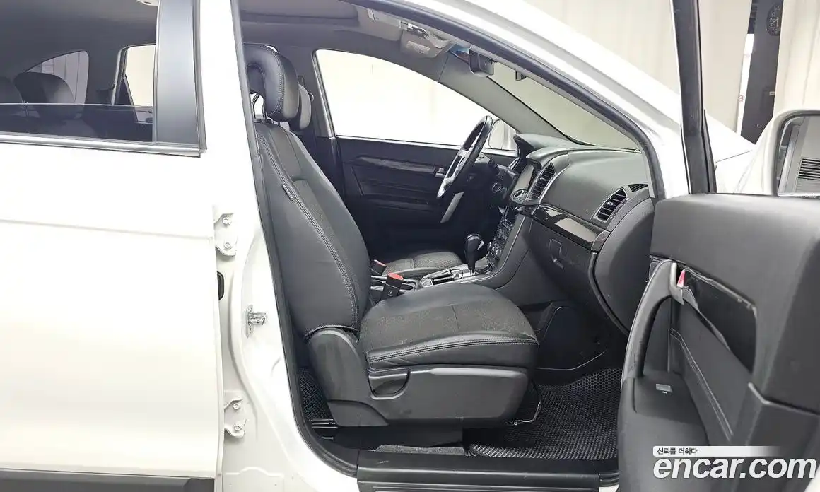 Chevrolet Captiva 2015 2.0 гидро в Москве № 1614194, фото 18