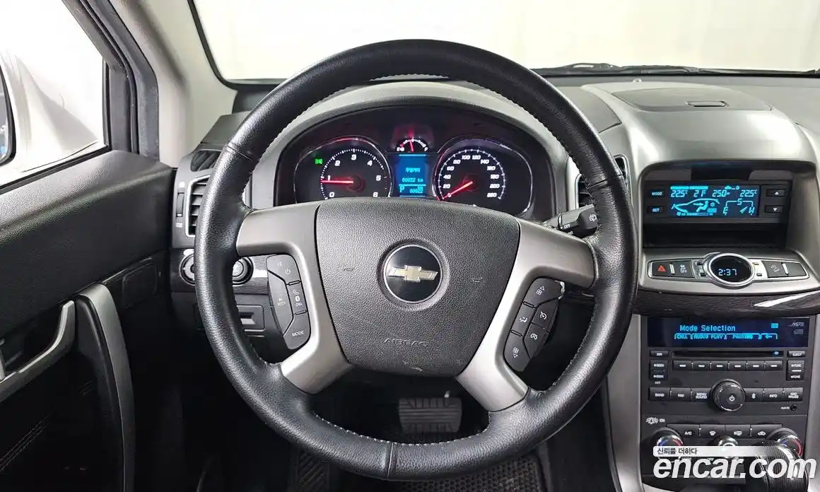 Chevrolet Captiva 2015 2.0 гидро в Москве № 1614194, фото 19