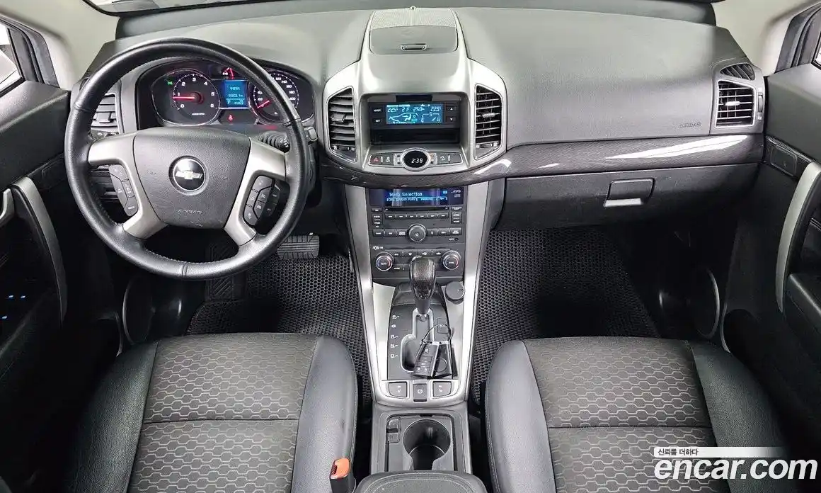 Chevrolet Captiva 2015 2.0 гидро в Москве № 1614194, фото 10