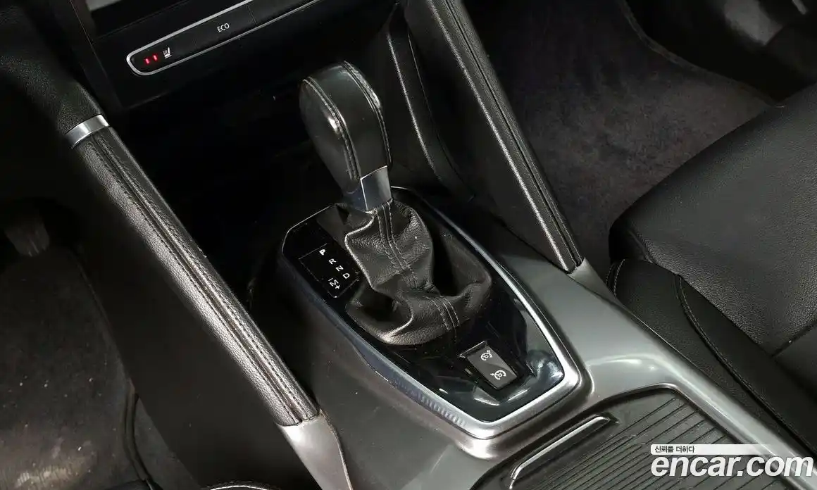 Renault QM6 2017 2.0 гидро в Москве № 1615668, фото 12