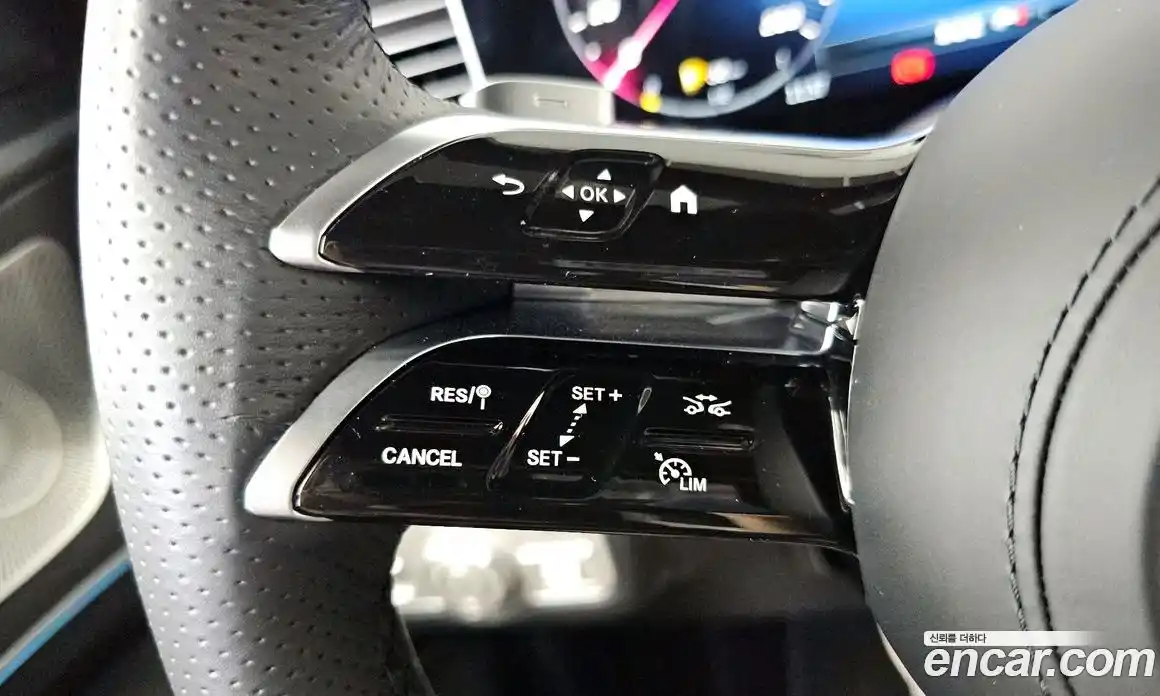 Mercedes-Benz GLE-Class 2025 3.0 гидро в Москве № 1616833, фото 32