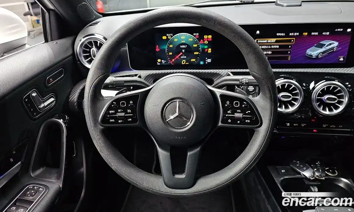 Mercedes-Benz A-Class 2020 2.0 гидро в Москве № 1617235, фото 20