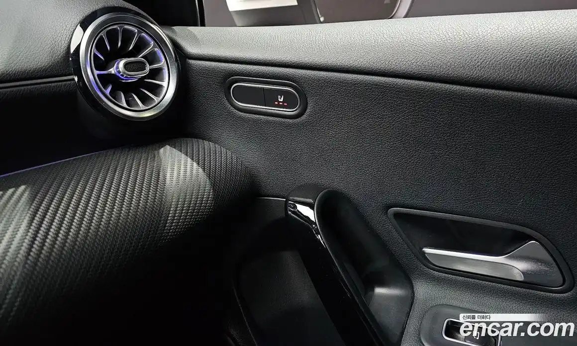 Mercedes-Benz A-Class 2020 2.0 гидро в Москве № 1617235, фото 27