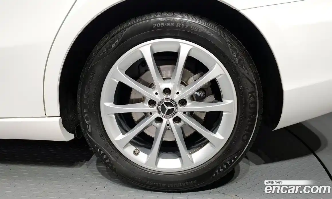 Mercedes-Benz A-Class 2020 2.0 гидро в Москве № 1617235, фото 7