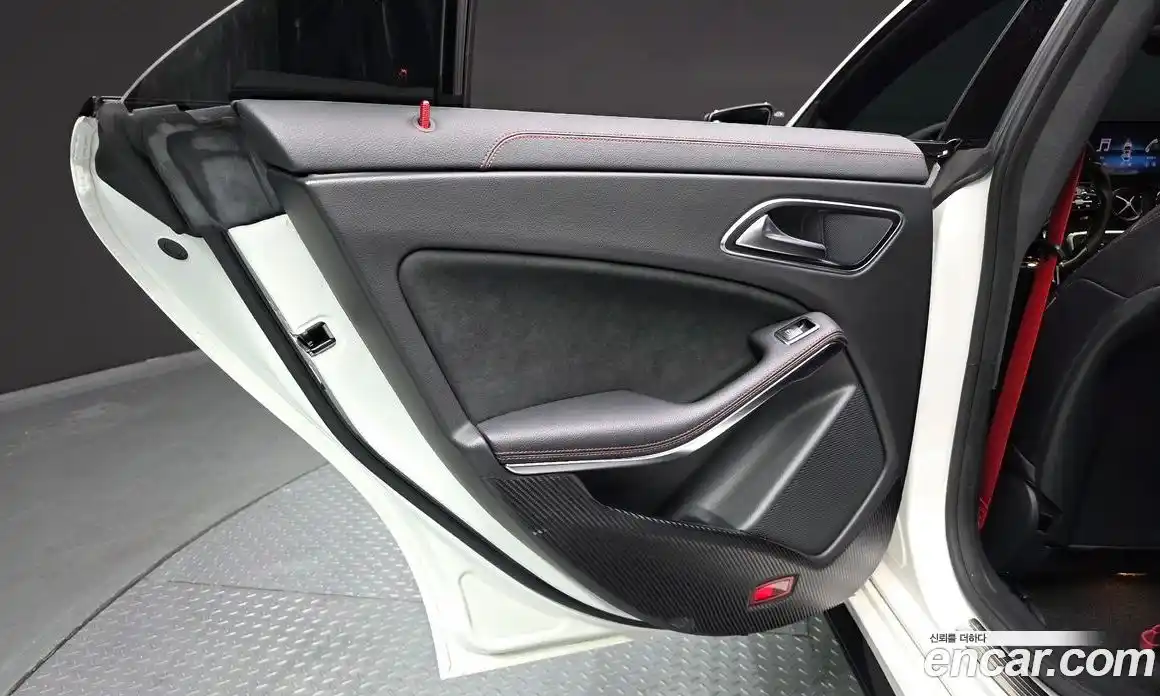 Mercedes-Benz CLA-Class 2018 2.0 гидро в Москве № 1617452, фото 15