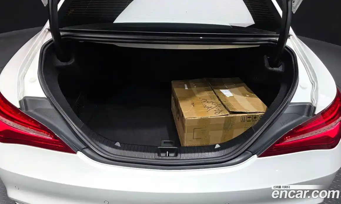 Mercedes-Benz CLA-Class 2018 2.0 гидро в Москве № 1617452, фото 31