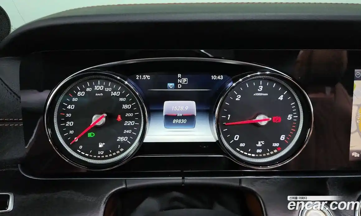 Mercedes-Benz E-Class 2018 1.9 гидро в Москве № 1617482, фото 11