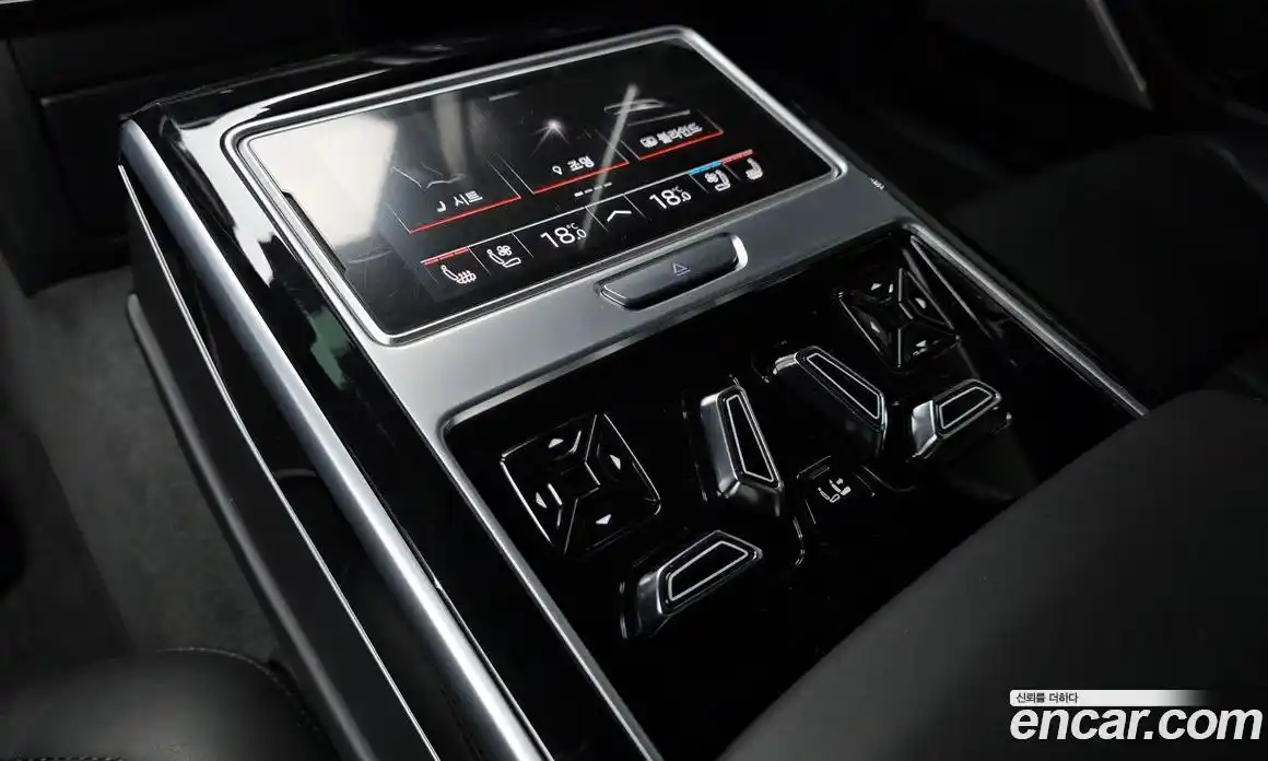 Audi A8 2020 3.0 гидро в Москве № 1617666, фото 24